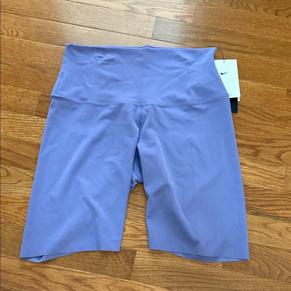 Nike Women's Zenvy Training Shorts NWT